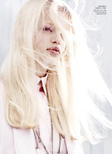 Daphne Groeneveld for Vogue China