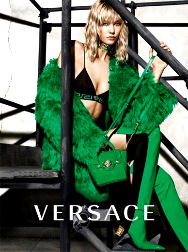 Karlie Kloss    -     Versace
